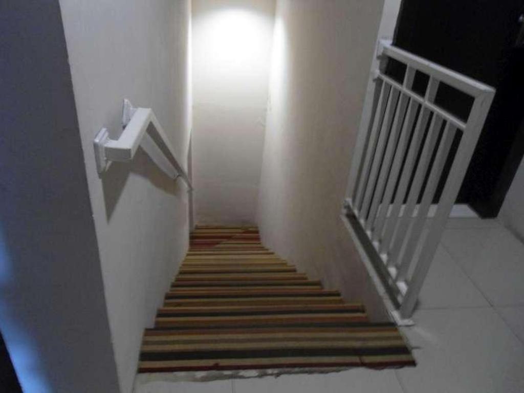 Vindhika Hotel Pengayoman Makassar Buitenkant foto